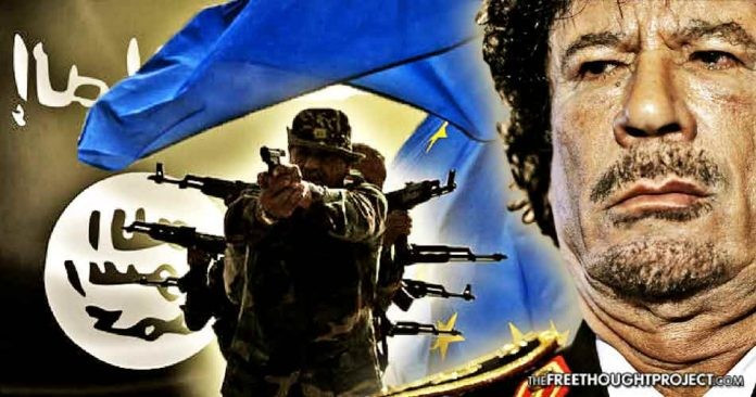 Рон Пол: Каддафи предсказывал и пытался предотвратить нынешнюю волну террора в Британии, поэтому США уничтожили его