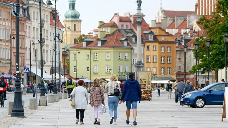 Myśl Polska: польский историк призывает обеспечить будущее молодёжи — а не отправлять её гибнуть за Украину