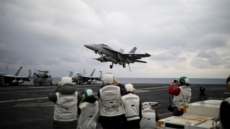 HuffPost: новую войну на два фронта США могут не потянуть