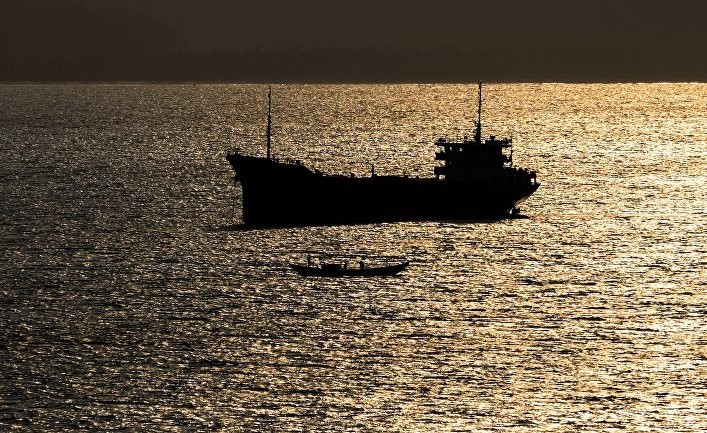 Японские читатели: хватит бояться России и Китая! (Yahoo News Japan)