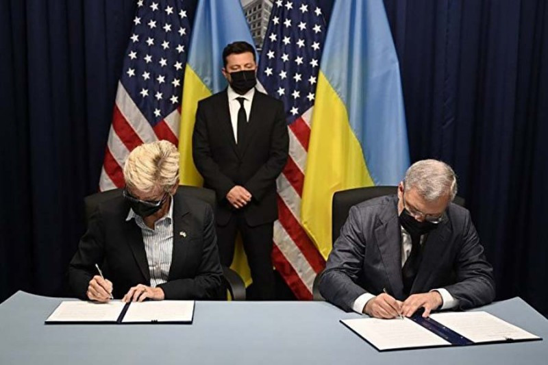 The National Interest (США): позерство Зеленского в Вашингтоне