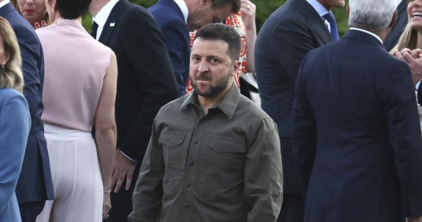 Использовать и выбросить: НАТО перешли к сценарию слива Владимира Зеленского