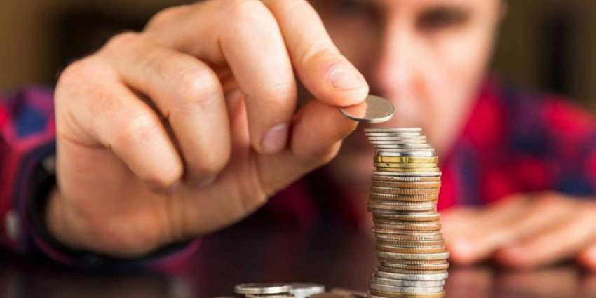 С 1 января 2024 года минимальная заработная плата в России составит 19 242 рубля