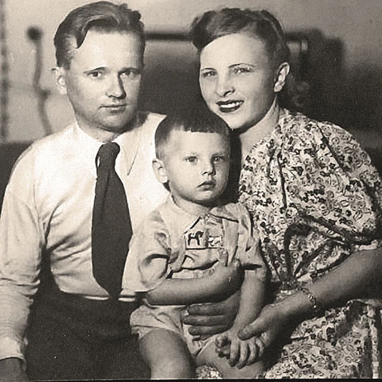 Юрий Антонов: Написать песню - такая же работа, как помыть посуду