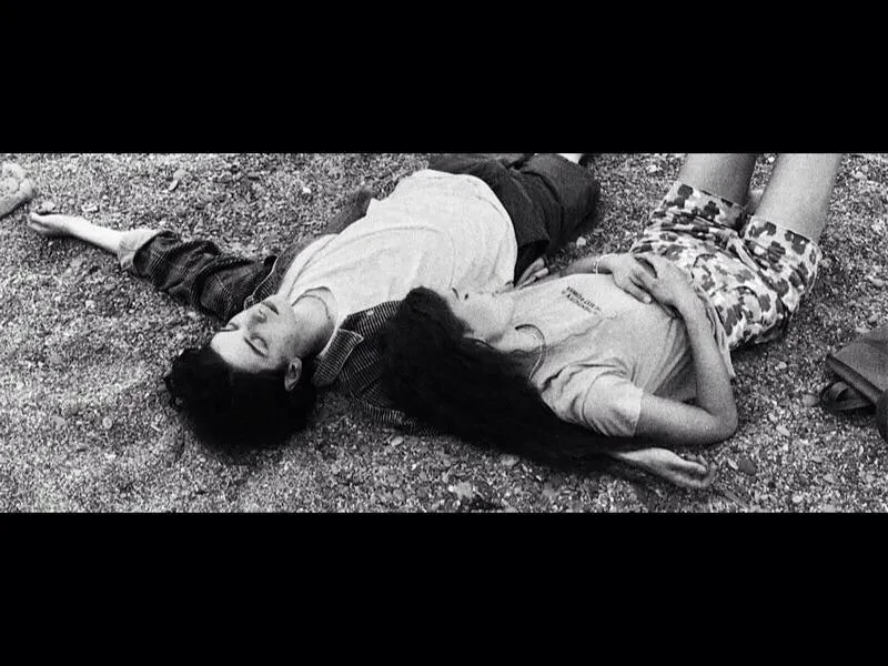 "Я начал подкатывать, сосиску в тесте подогнал". Марк Эйдельштейн рассказал о своём первом школьном романе, который закончился рехабом и слитыми интимными фото