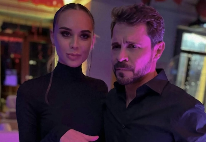 Павел Деревянко сделал предложение своей девушке Зое