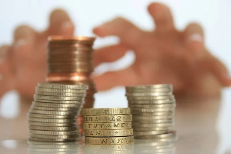 Кредиты становятся дешевле: как снижение ключевой ставки повлияет на заемщиков