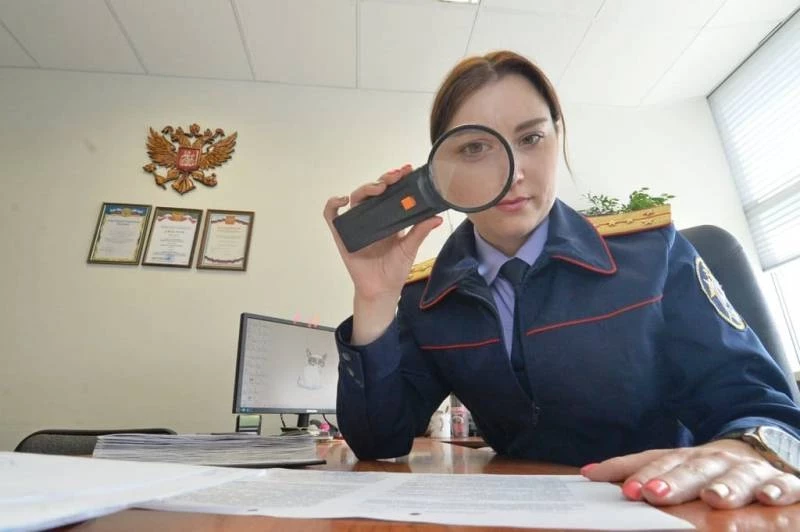 Поздравления и открытки с Днем следователя России следует отправить друзьям 25 июля 2025 года